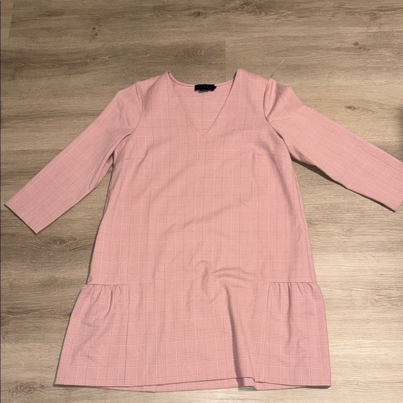 Hatch Maternity Dress - Picture 1 of 2